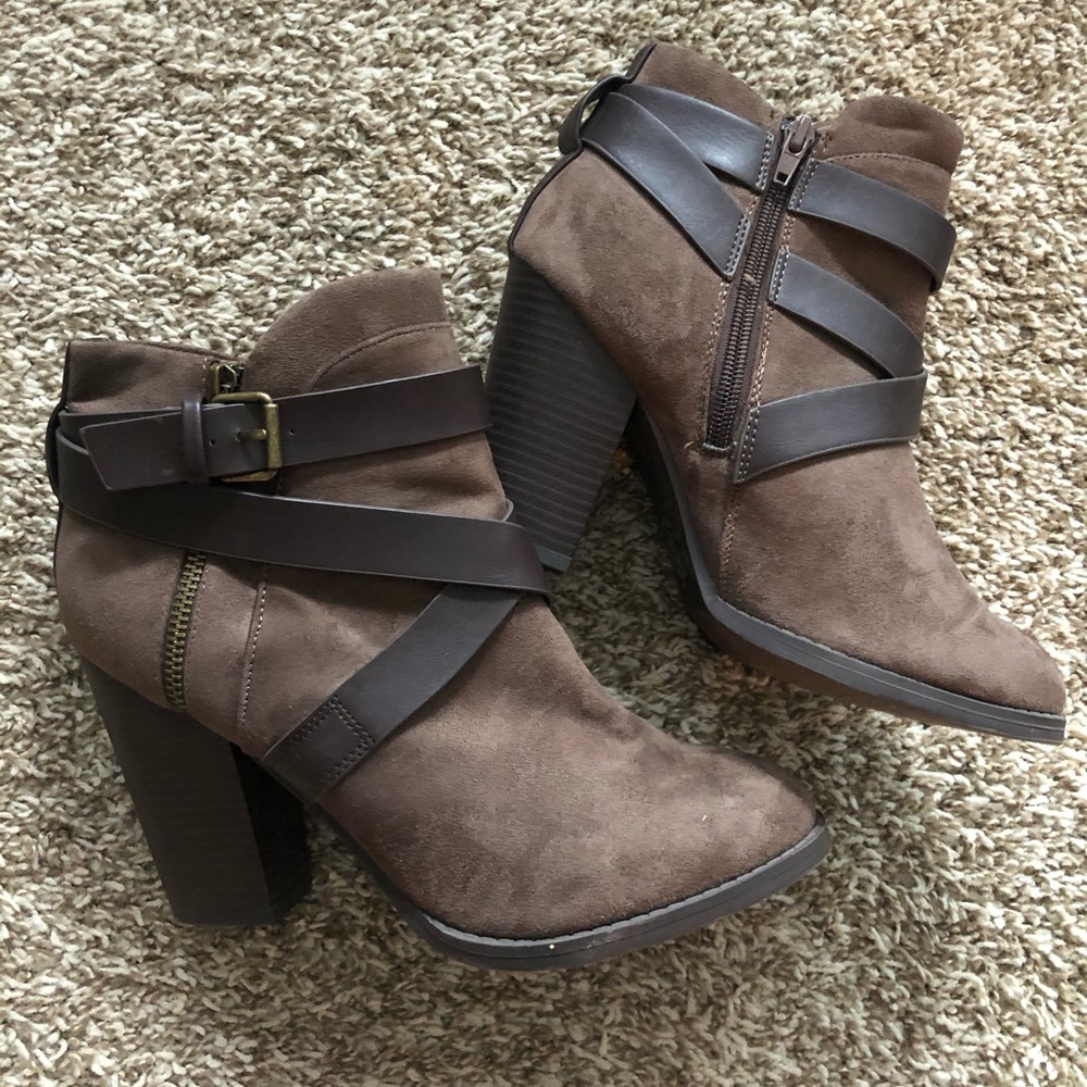 Never Worn Brown Boots